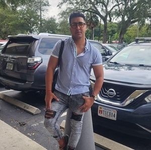 Meet your Posher, Marcos antonio